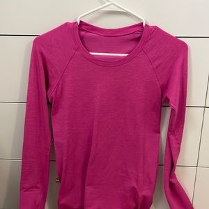 Lululemon Swiftly Tech Long Sleeve Shirt 2.0 (SIZE 4) SONIC PINK